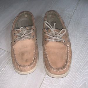 sperry topsider